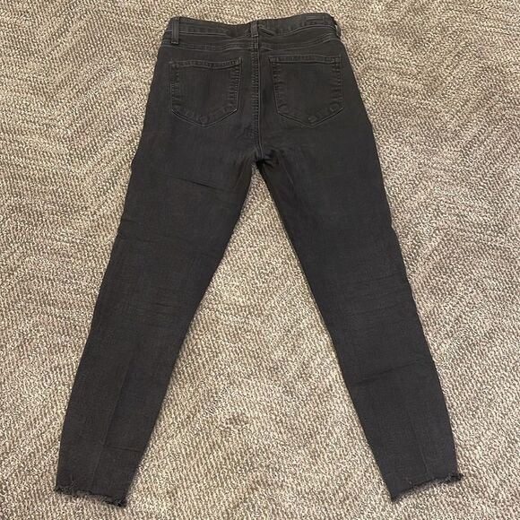 PAIGE - HOXTON CROP with Raw Hem - Picture 4 of 5